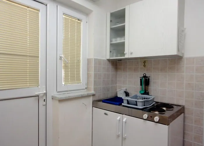 With Parking Space Supetarska Draga - Gonar, Rab - 5016 דירה ראב